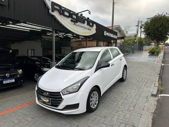 HYUNDAI HB20 1.0 COMFORT STYLE 12V TURBO FLEX 4P MANUAL HYUNDAI HB20 1.0 COMFORT STYLE 12V TURBO FLEX 4P MANUAL
